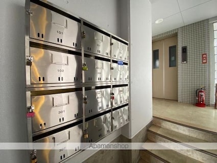 屋島サウスコート[1K/23m2]の共用部3