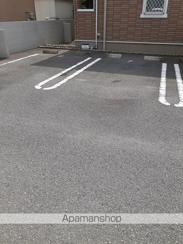 ディンプル アリモトのその他写真