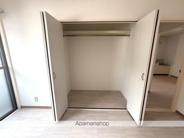 パレーシャル津秦の内装写真