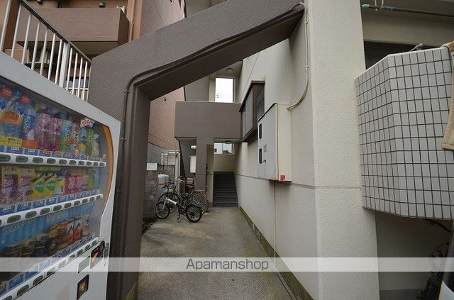 エントピア南林寺の玄関写真