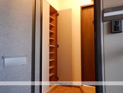 ＤＩＡＳ　ＲＩＶＥＲ　ＳＩＤＥ　Ｂ[1LDK/42.6m2]の玄関