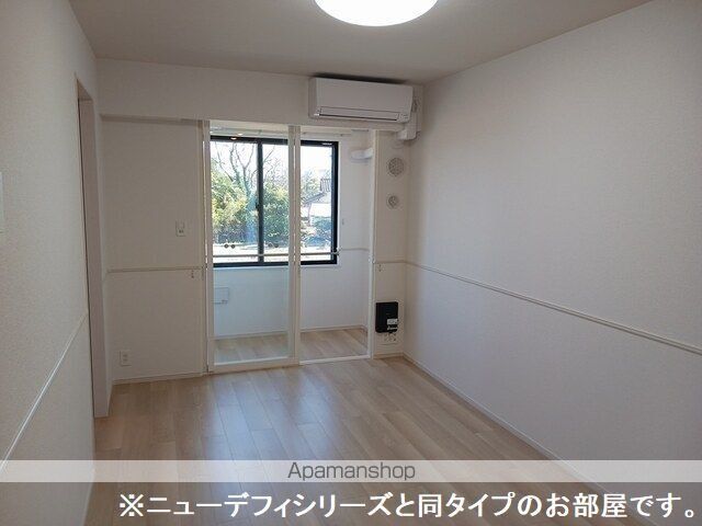 トレジャーの内装写真