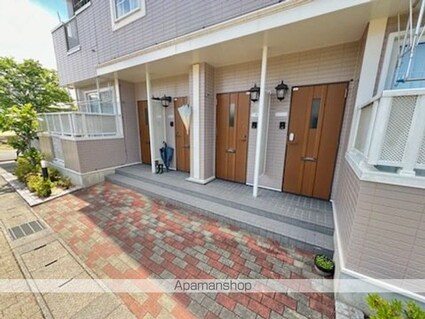 アイネ　パウゼ[2LDK/51.67m2]のエントランス