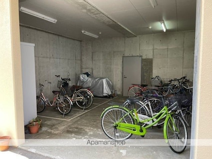 サンクフルネス[1K/25.56m2]の共用部1