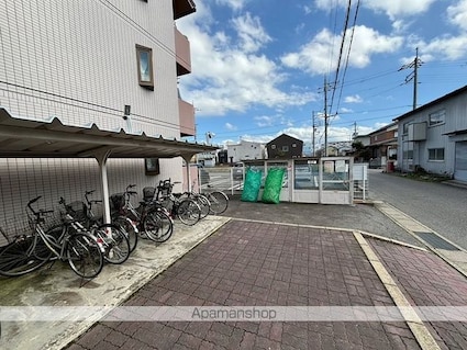 川崎マンション壱番館[2LDK/63m2]のロビー