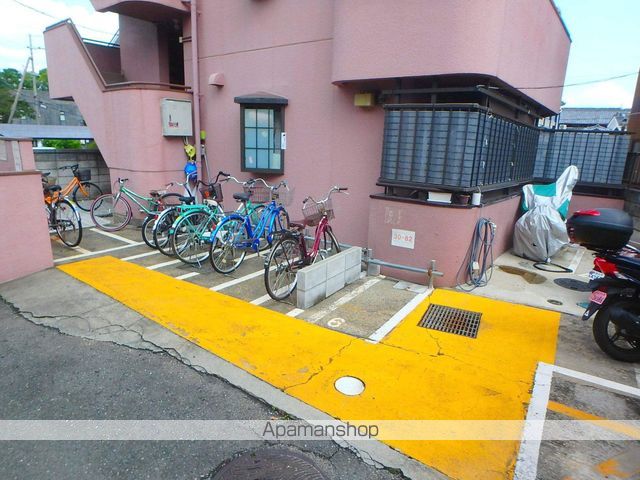 シャンテー甲斐田の内装写真
