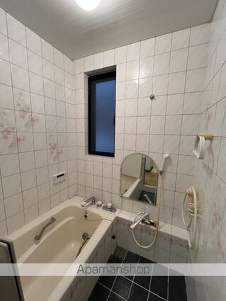 エルヴェ内堀[2LDK/59.6m2]のバス