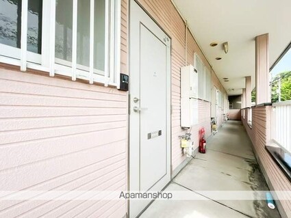 高岡ハイツ[1R/24.84m2]のエントランス4