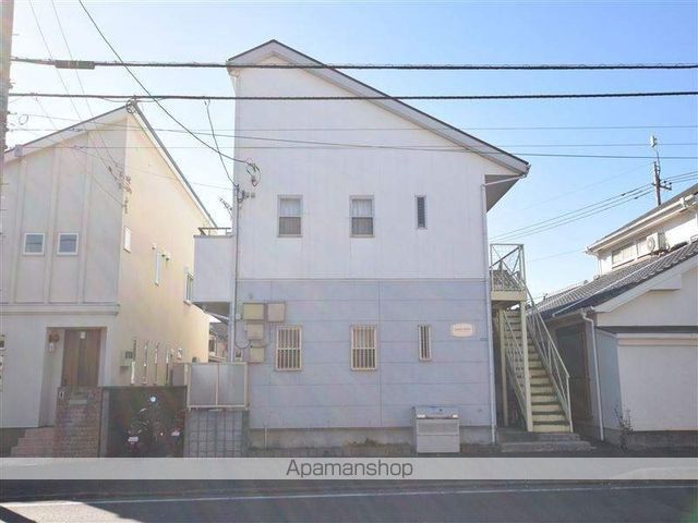 イーストウィングの外観写真