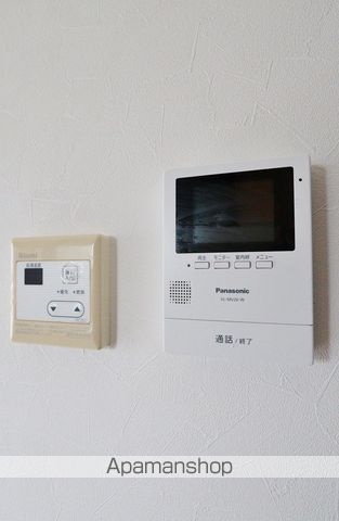 QUATROの内装写真