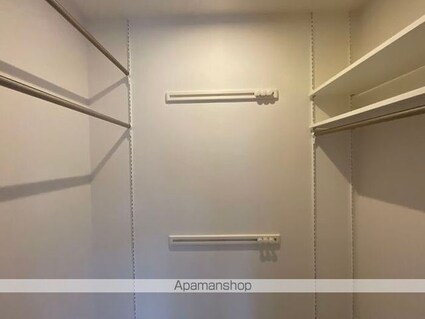 レジデンス　フィーユ　Ｂ棟[1LDK/29.44m2]の収納