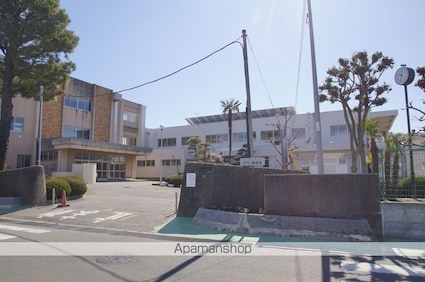 １番館[2DK/42.51m2]の周辺8