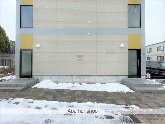 レオパレスK.YIIIの玄関写真
