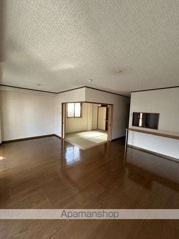 フェミールノーブルの内装写真