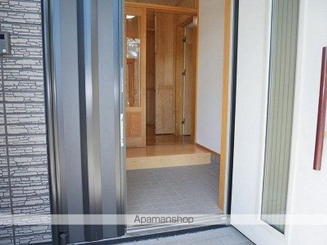 三笠弥生桜木町貸家の内装写真