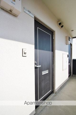 パレス南沖洲の玄関写真