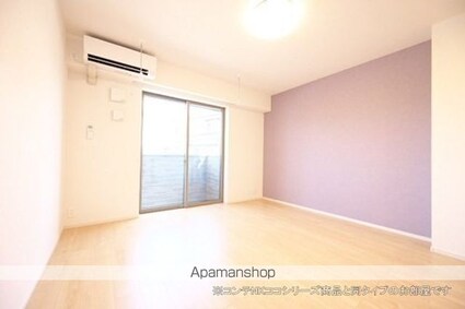 イーストブルー　Ｉ[1R/33.78m2]のリビング・居間