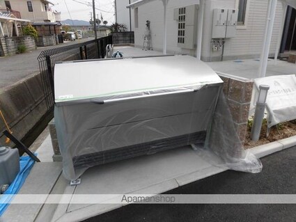 コーラルヴィラ出島Ａ[1LDK/45.82m2]の共用部2