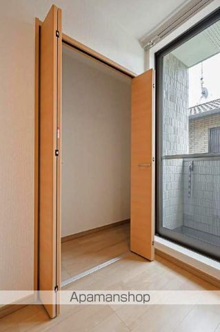 バーンメアオ ラチャの内装写真