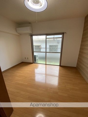 日高ビルの内装写真