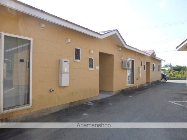 detached 秋田県南秋田郡八郎潟町小池字岡本下台107-23
地図を見る