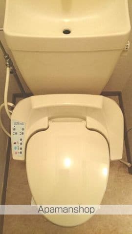 ウォルナッツの内装写真