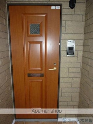 愛媛県松山市吉藤５丁目[2LDK/58.48m2]のエントランス1