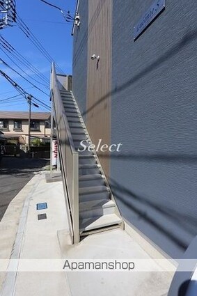 神奈川県横浜市磯子区杉田３丁目[1K/16.1m2]のエントランス