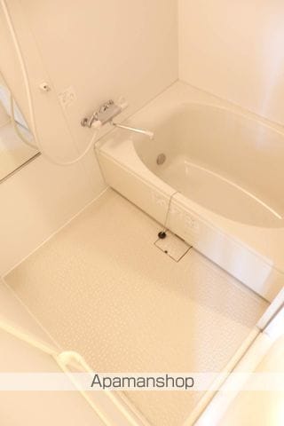 シーズンスの内装写真
