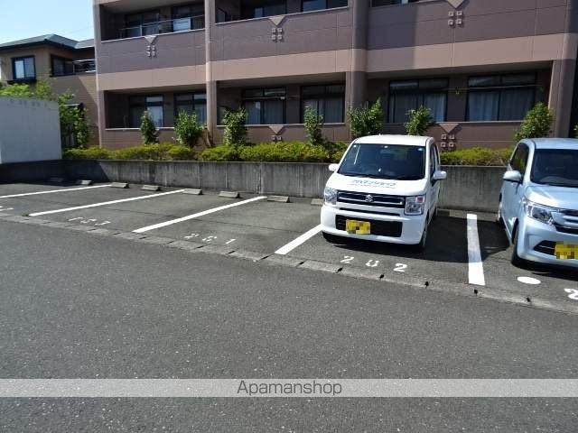 モナヴェイルの外観写真