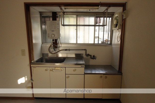 呉市 1階建 築45年の内装写真