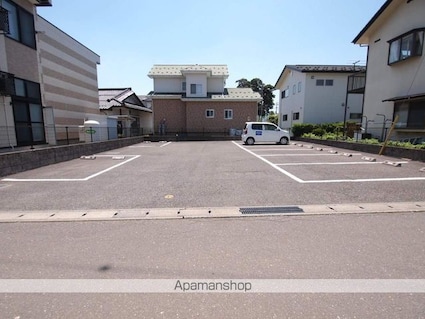 レオパレス野村[1K/20.28m2]の駐車場