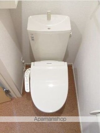 茨城県小美玉市堅倉[1LDK/45.39m2]のトイレ