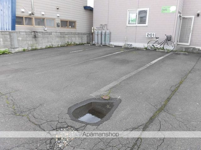 フォレストコートの外観写真