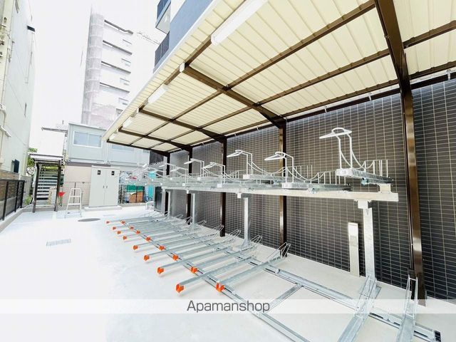 パークアクシス名古屋山王一丁目の玄関写真