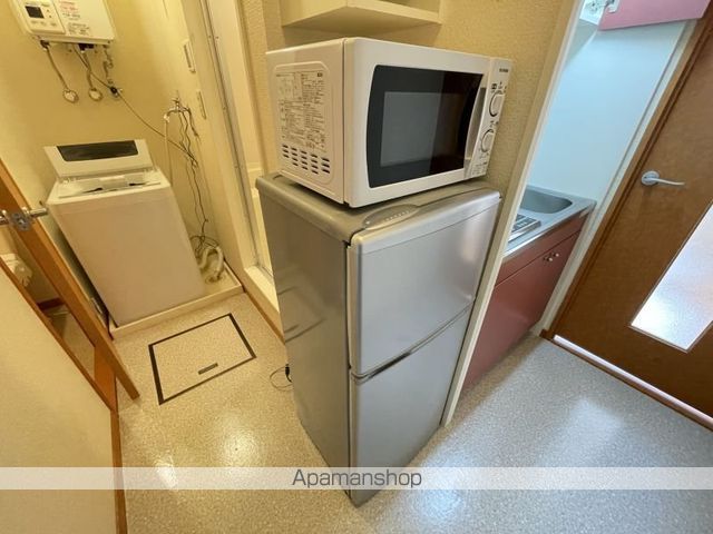 レオパレステツ弐番館の内装写真