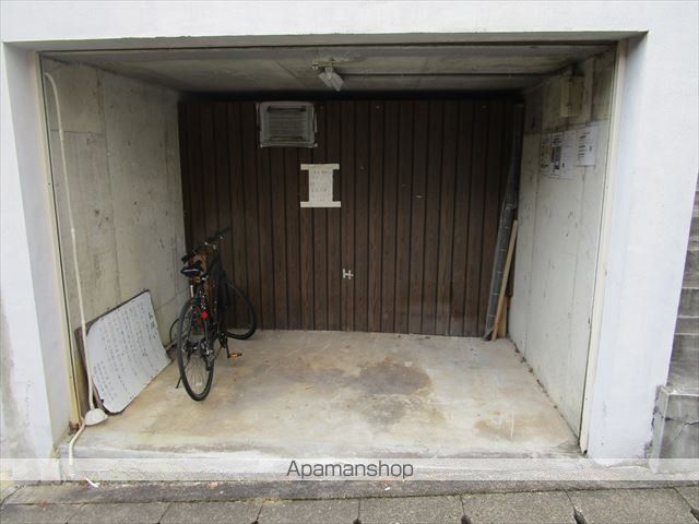 コーポヤシキの外観写真