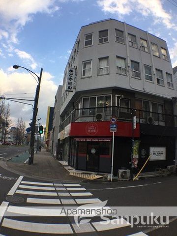 かどやビルの外観写真