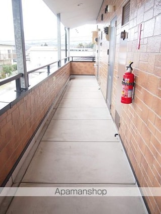 長野県飯田市鼎下山[1K/28.03m2]のエントランス1