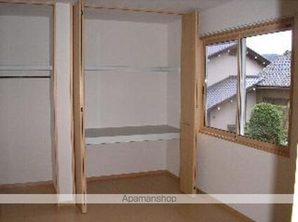 ピースフル・アイランド[2LDK/66.89m2]のリビング・居間