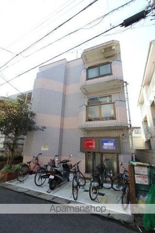 ロワイヤル中山の外観写真