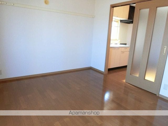 稲荷ヴィレッジの内装写真