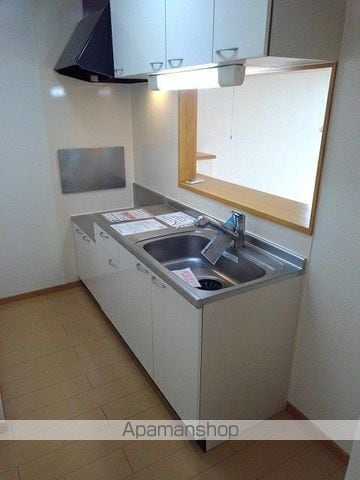 グローリー花立IIIの内装写真