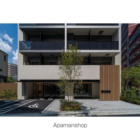 J.リヴェール上野入谷フロントの玄関写真