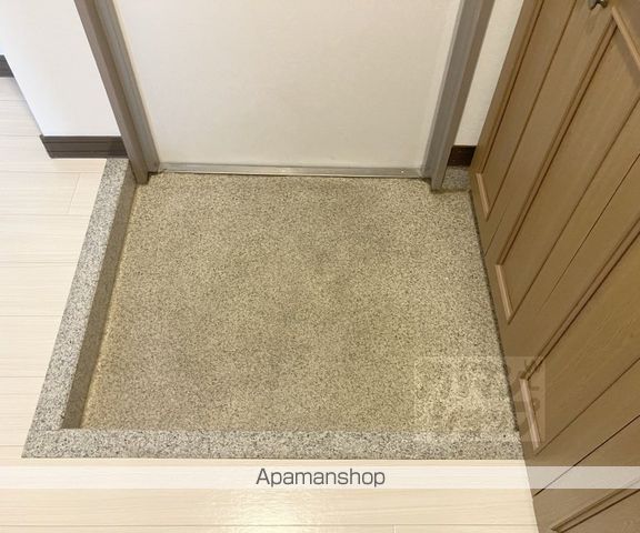 ロイヤルガーデン長岡京の内装写真