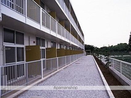 レオパレス西砂川[1K/20.28m2]のバルコニー