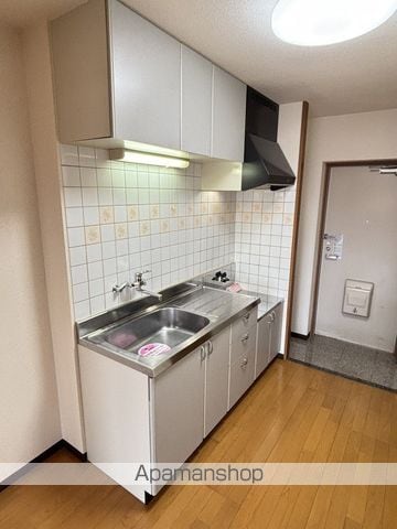 NEWCENTURYの内装写真