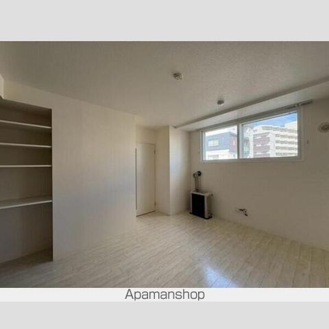 Prince Homes N28の内装写真