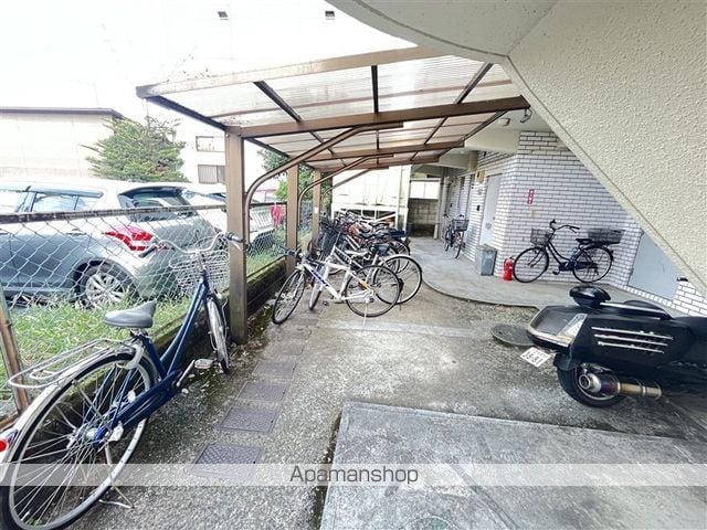 レオプラザの外観写真