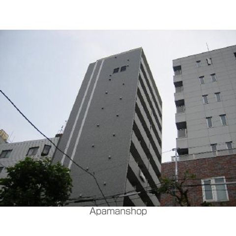 アデッソ新宿若松町の外観写真